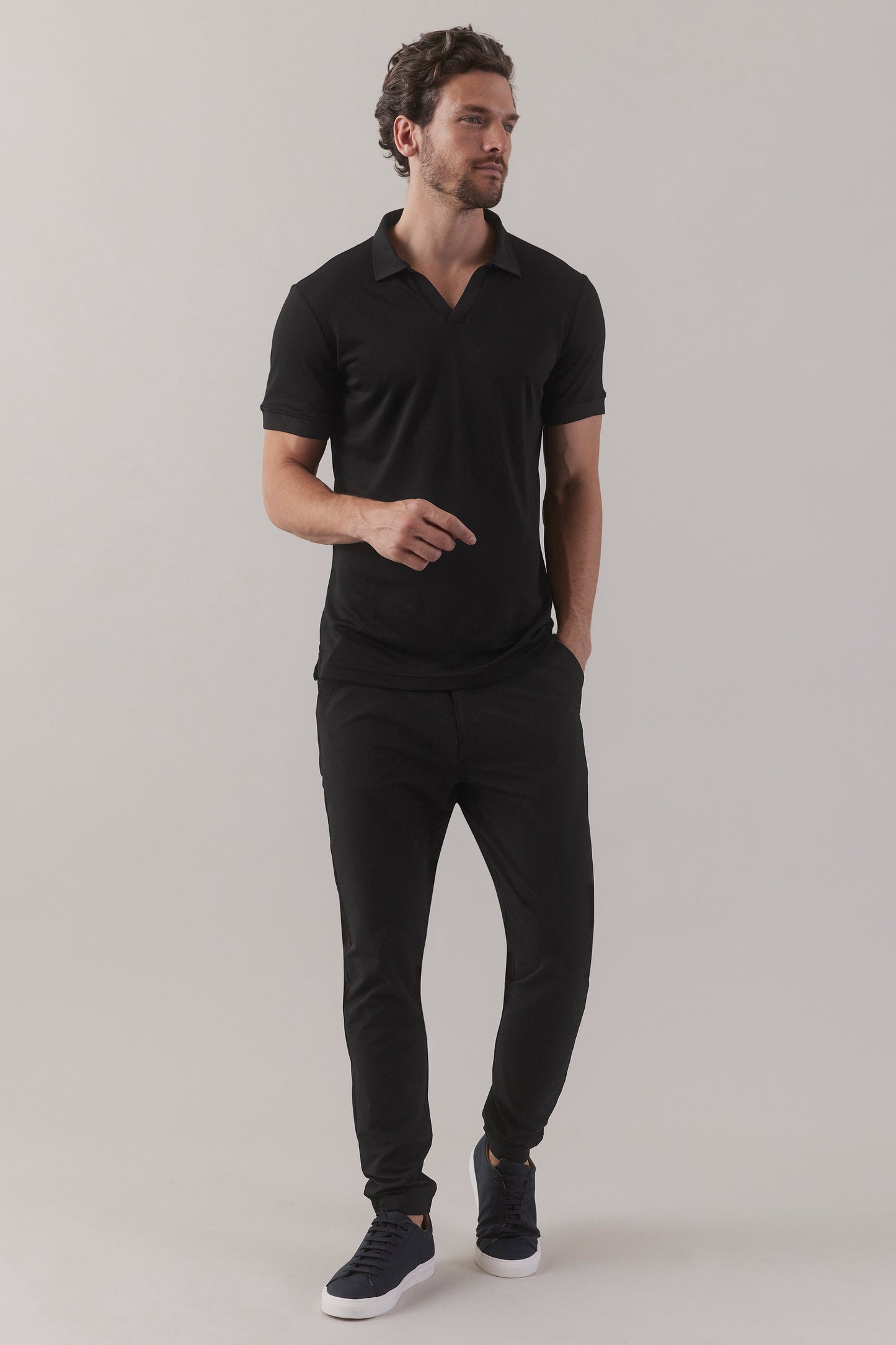 Altus™ Jogger