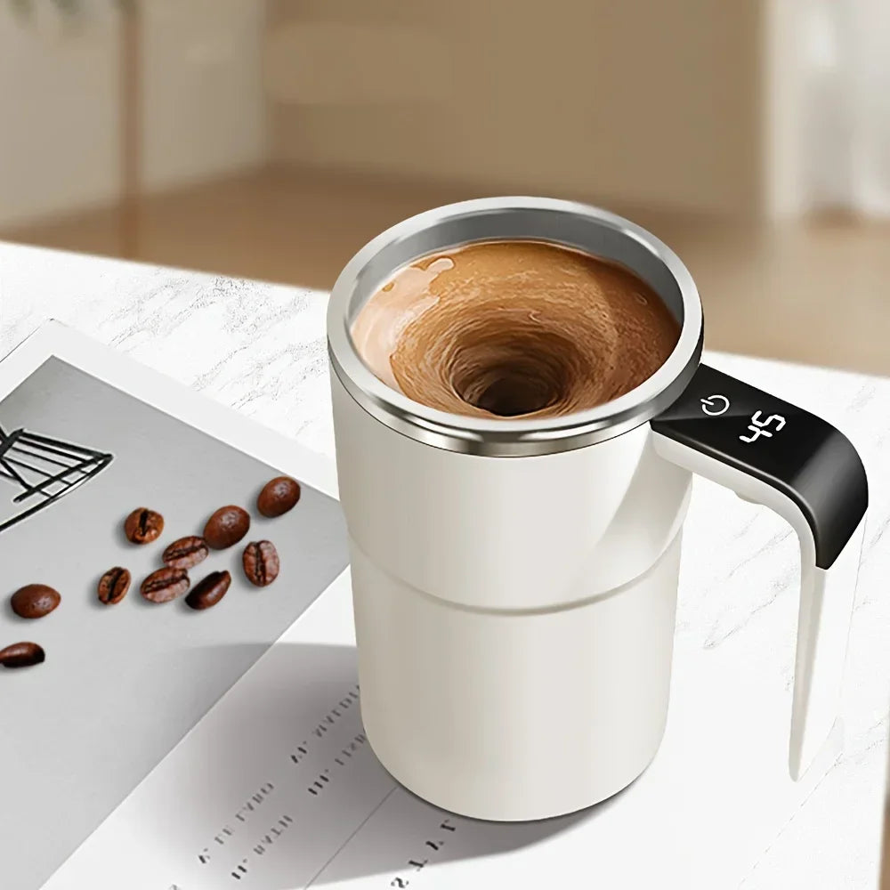 Selbstrührende Tasse mit LCD & USB | Automatischer Becher für Kaffee und mehr | RührMeister