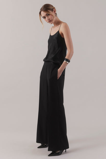 Wide-Leg Trouser