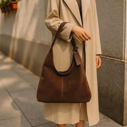 Umhängetasche für Damen | Schultertasche aus Wildleder | Vintage Tasche | Lederin