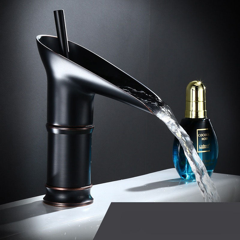 Wasserhahn für Küche & Badezimmer | Wasserfall Waschtischarmatur | Antike Spültischarmatur | Armaturix